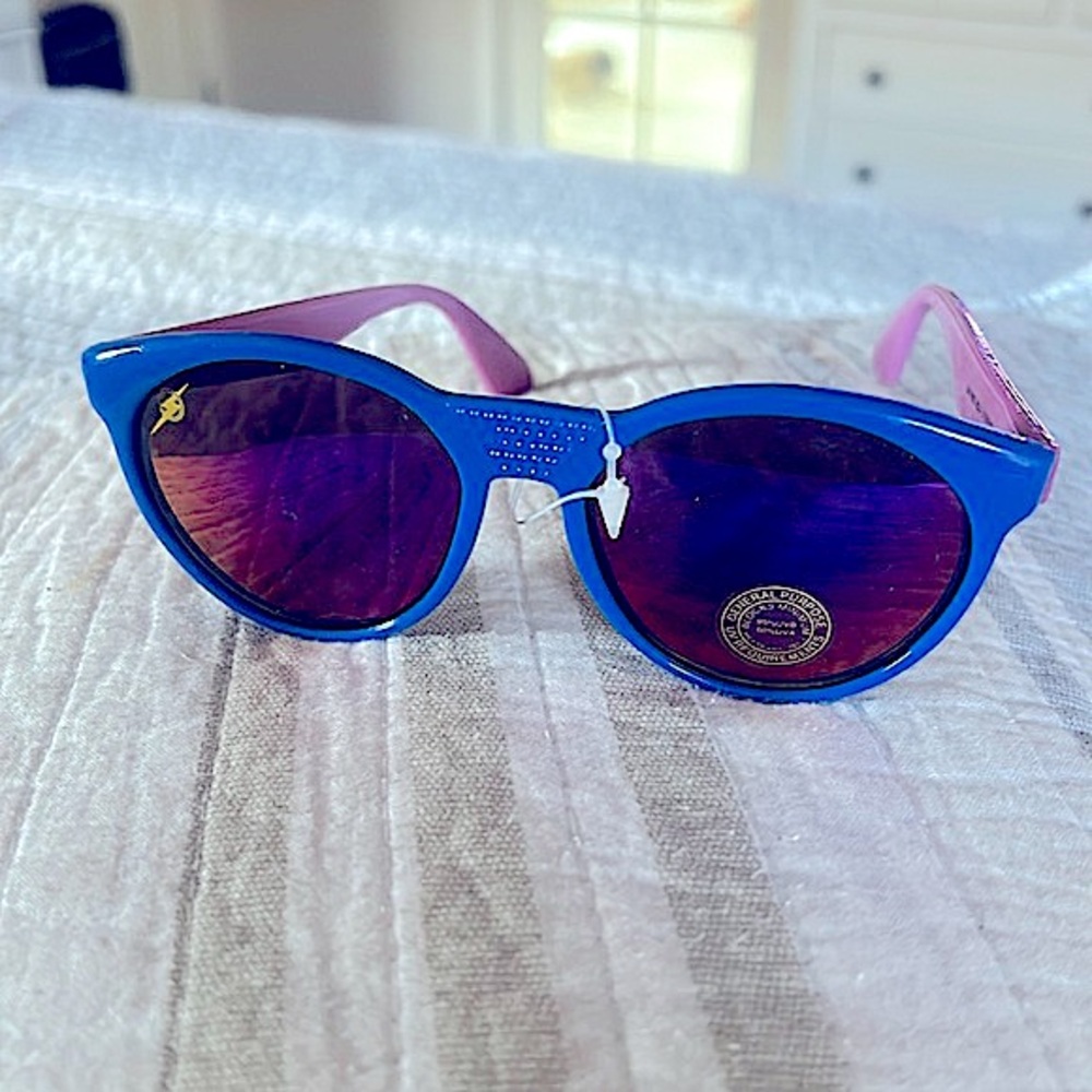 Vintage 80s Bolt Sunglasses